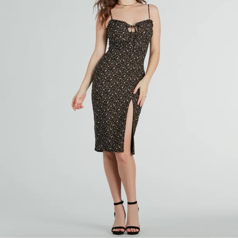 Windsor Endless Charm Crepe Floral Midi Dress